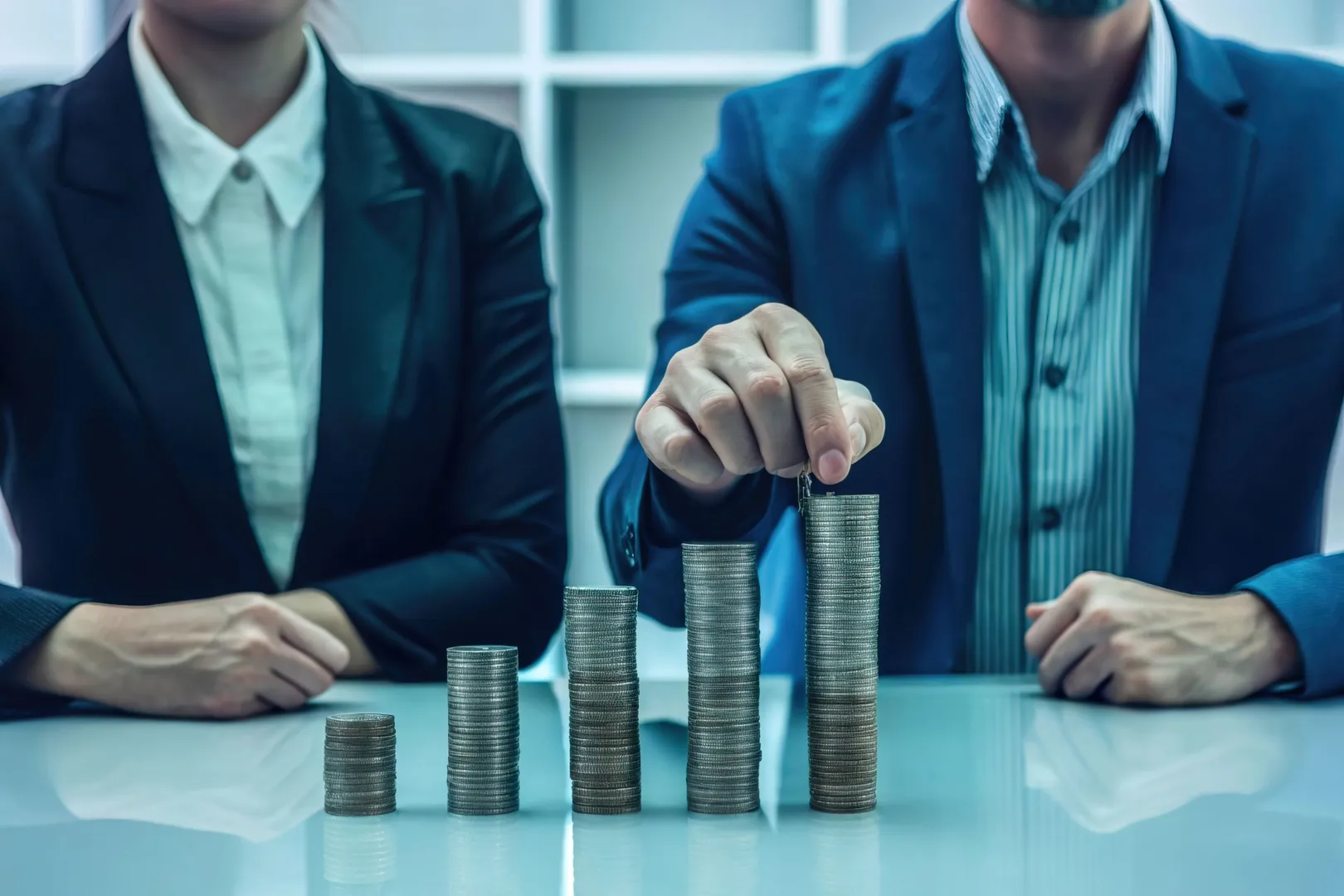 Private Equity vs Venture Capital: Choosing the Right Growth Partner